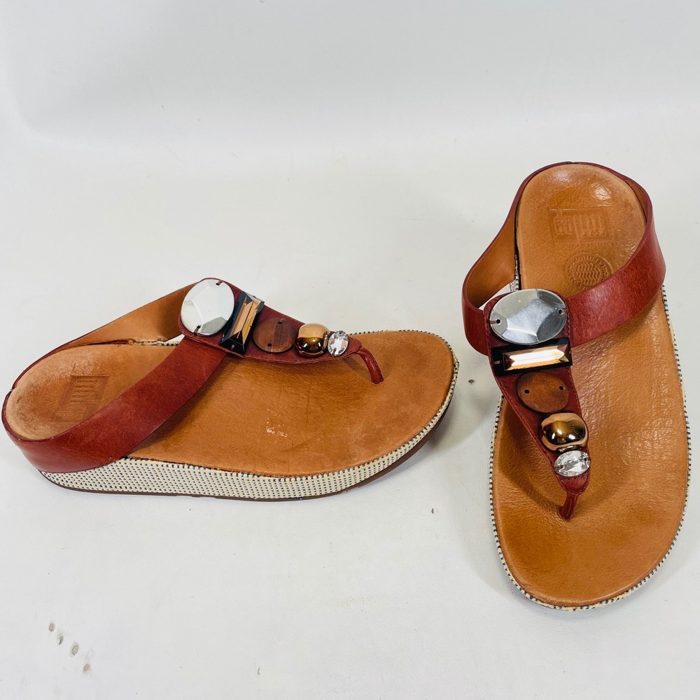 FitFlop Microwobbleboard Tan Leather Crystal Wedge Sandals US 6 A42-277